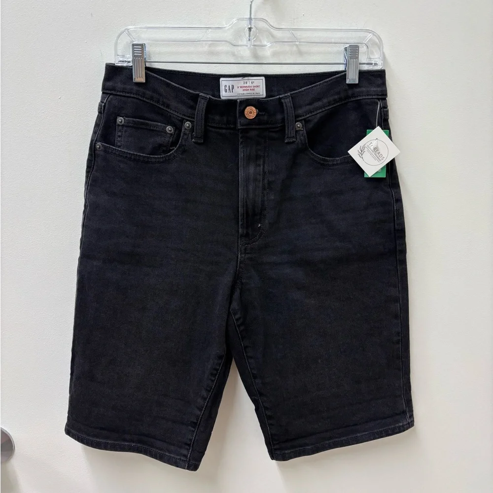 GAP Women's Black 9” Bermuda High Rise Jean Shorts